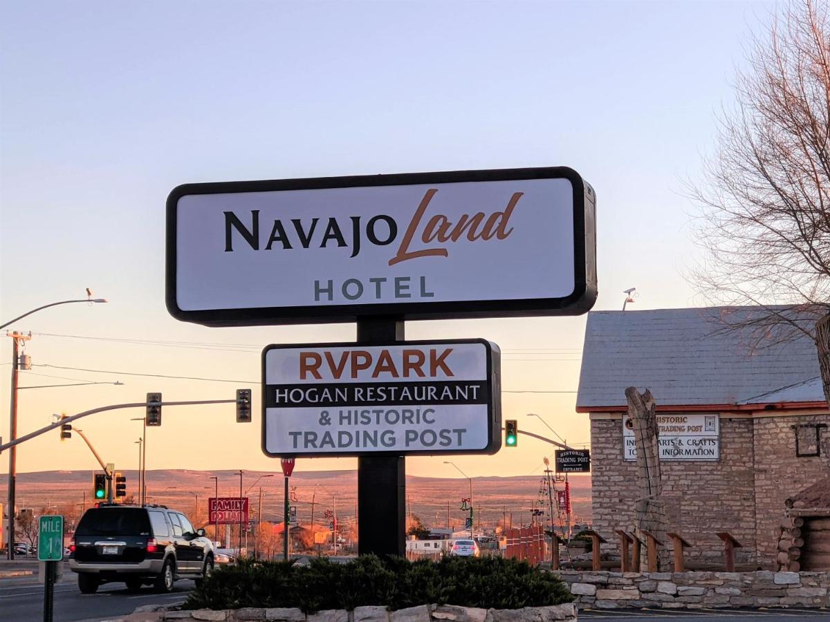 Navajoland Hotel Tuba City Exterior foto